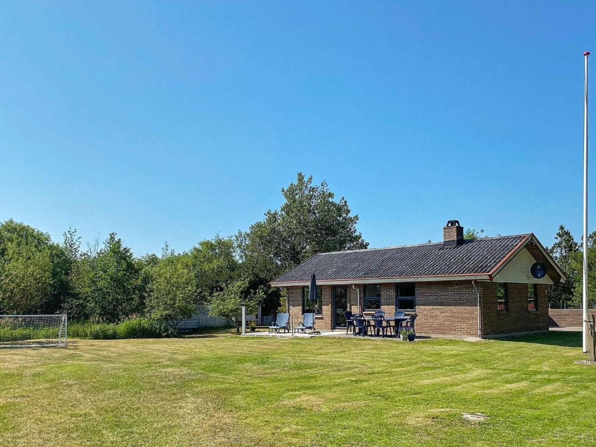 8 Person Holiday Home In R M Lakolk Exterior foto