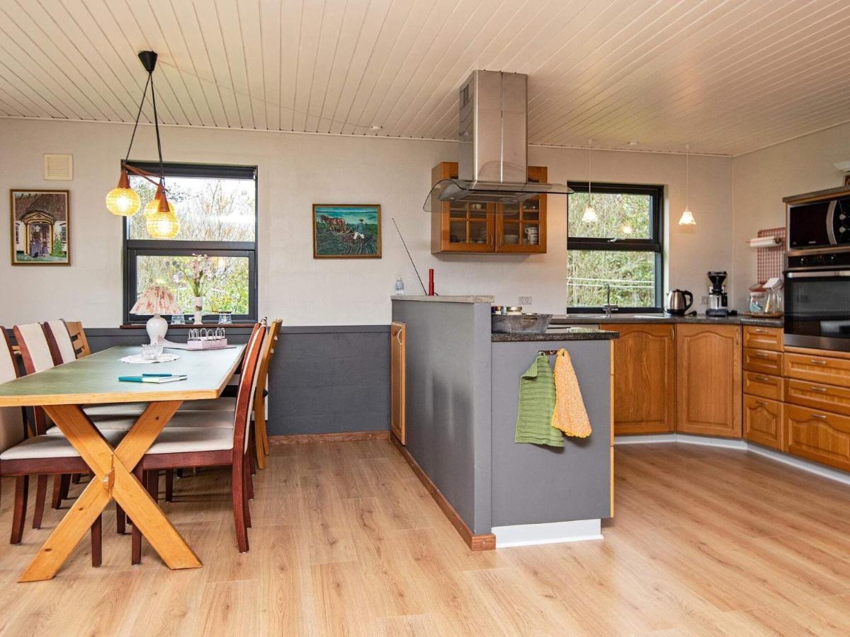 8 Person Holiday Home In R M Lakolk Exterior foto