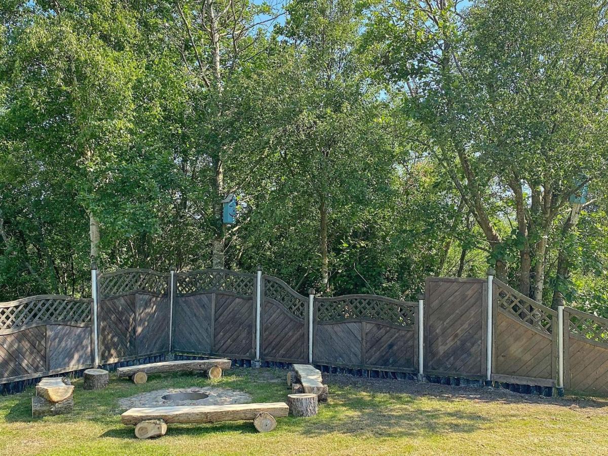 8 Person Holiday Home In R M Lakolk Exterior foto