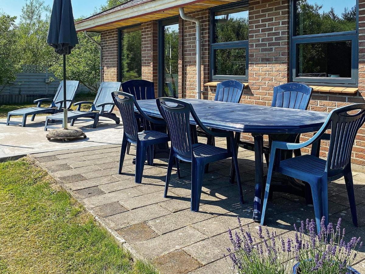 8 Person Holiday Home In R M Lakolk Exterior foto
